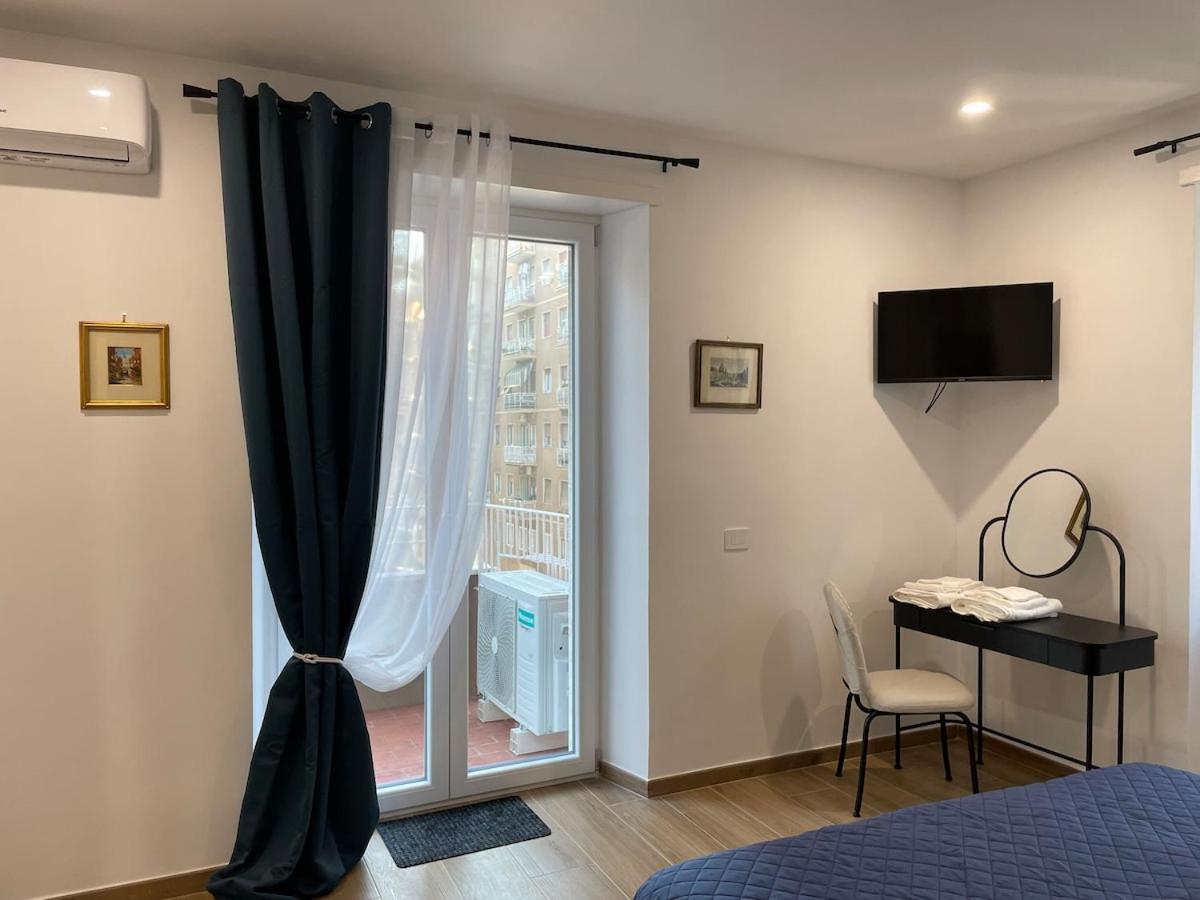 Saint Peter And Apartment *